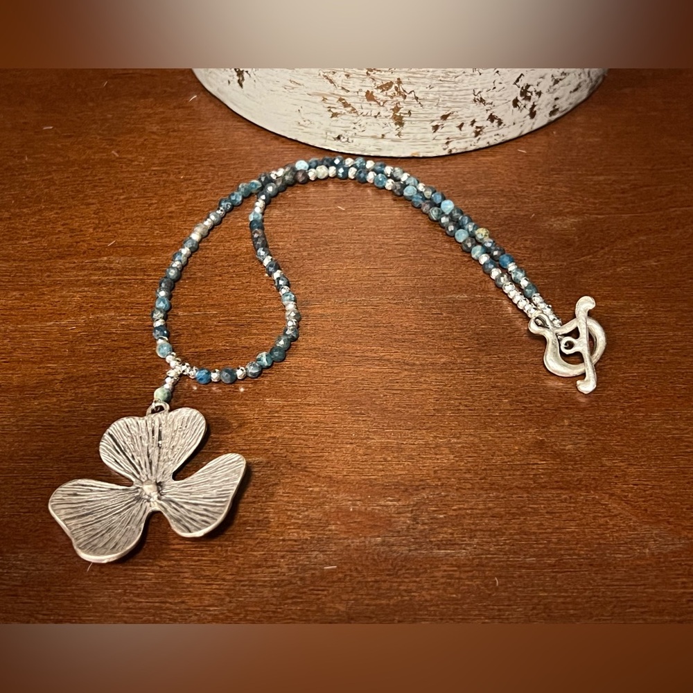 Silver and Blue Floral Pendant Necklace